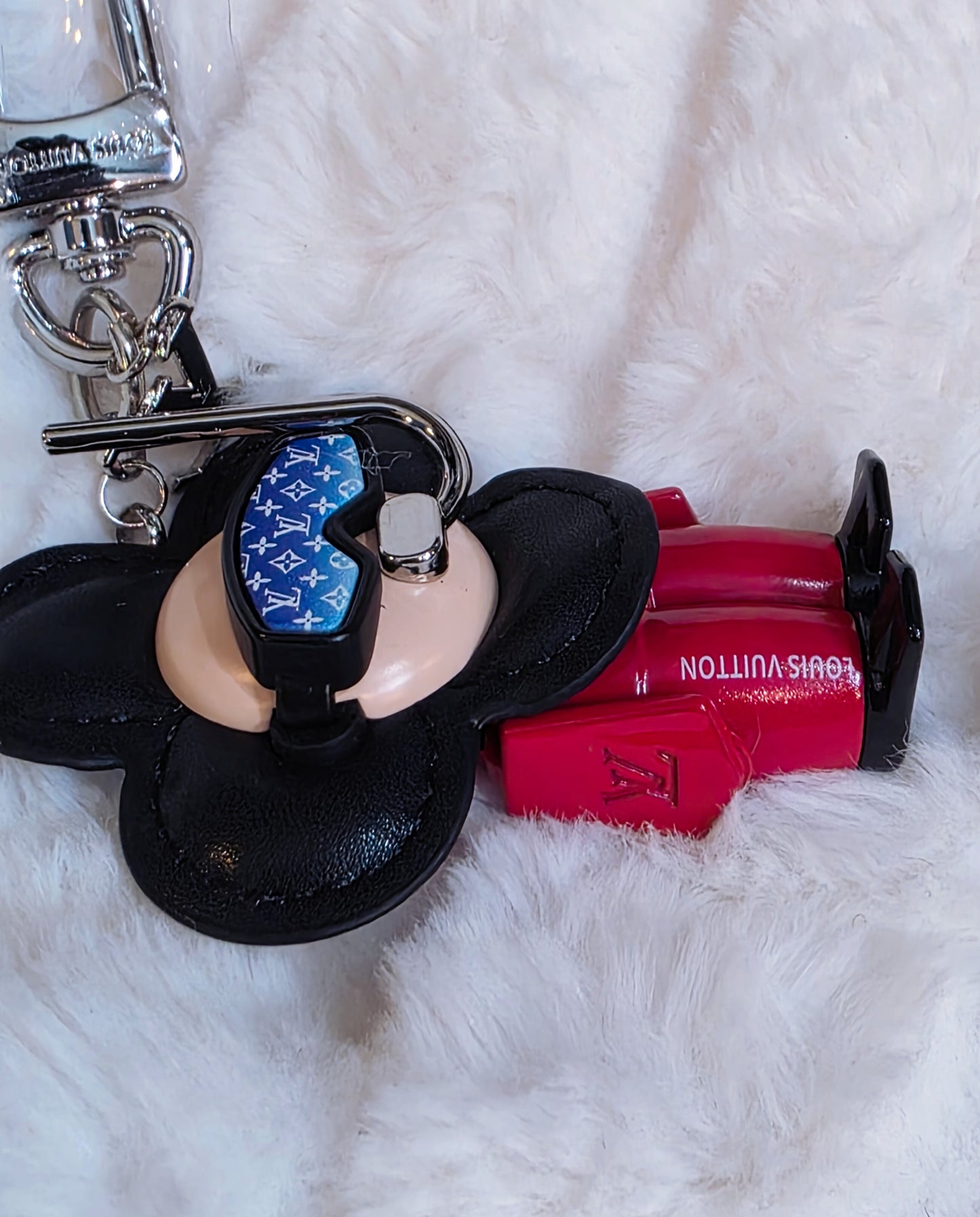 Stylish Scubba Keychain