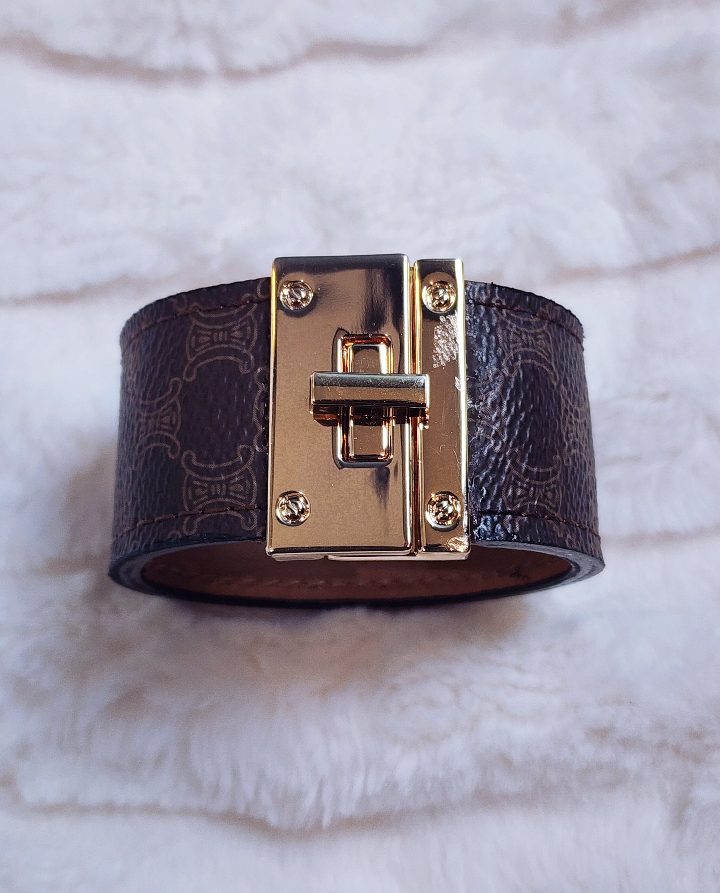 Vintage Cuff Clasp Bracelet