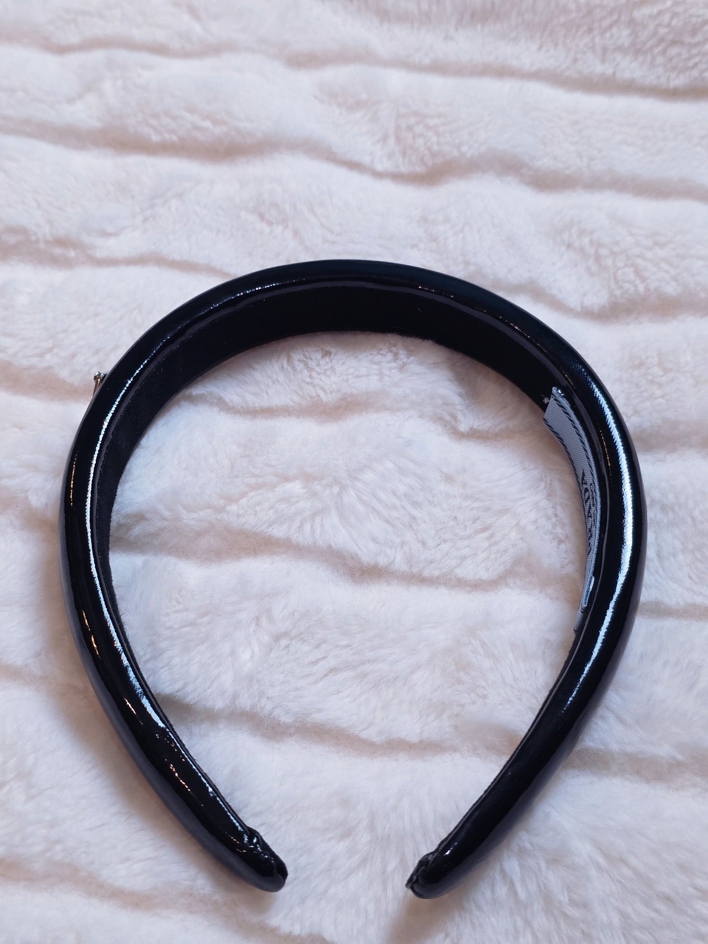 Fashion Black P Headband