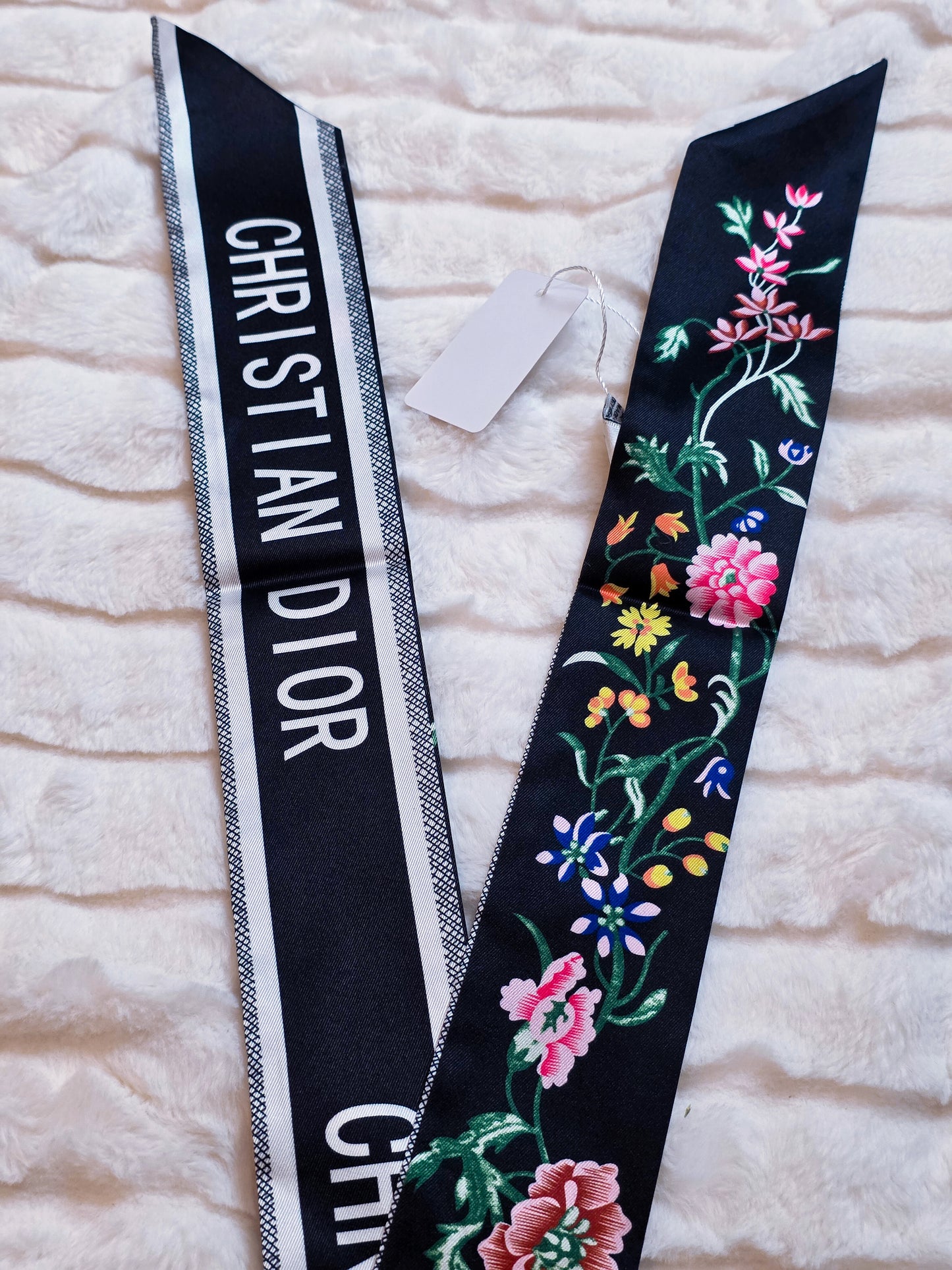 Blooming Fashion Twilly