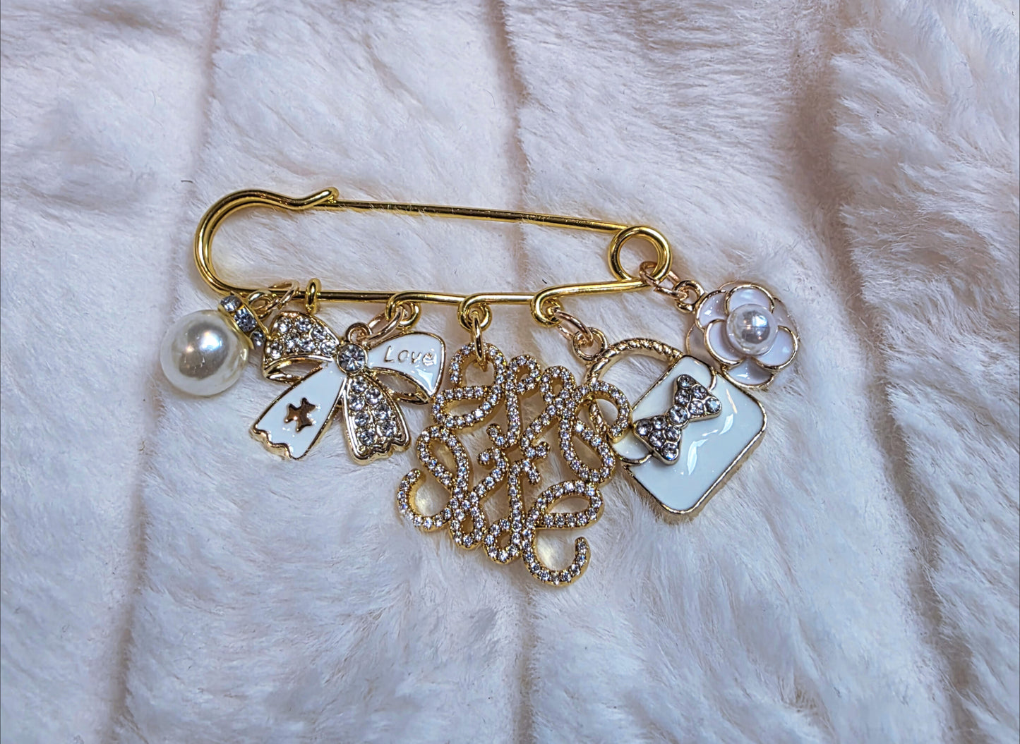 All Tied Up Brooch