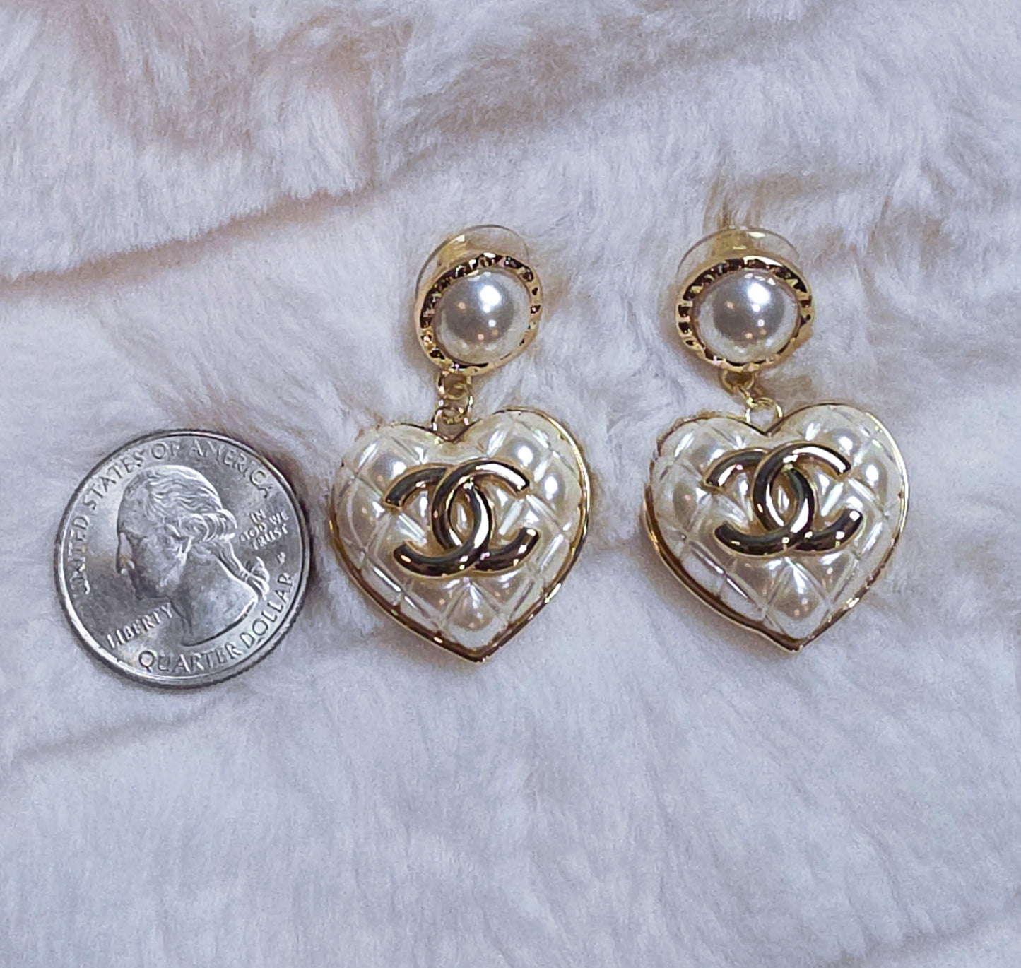 Oh My Pearl! Earrings