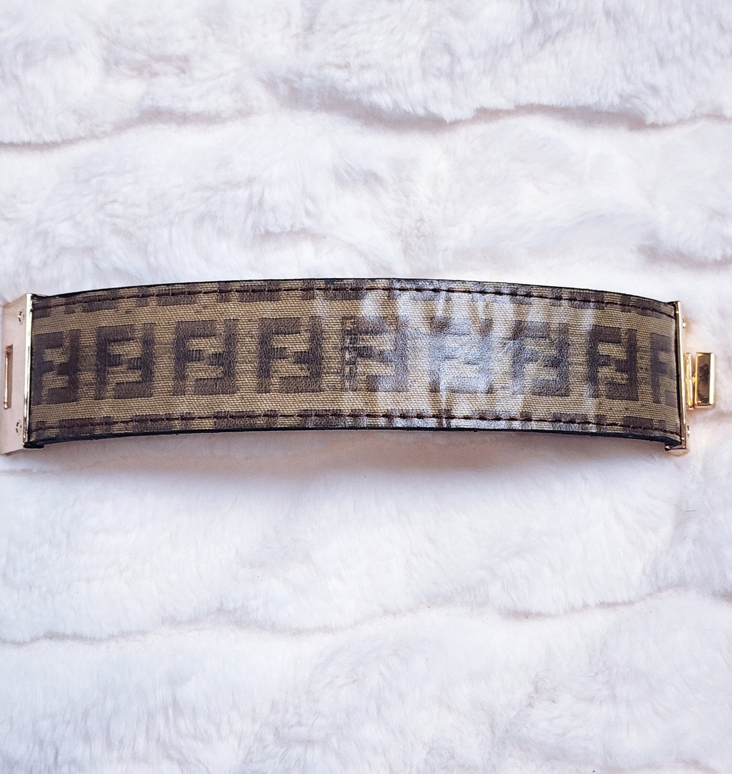 Classic Cuff Clasp Bracelet