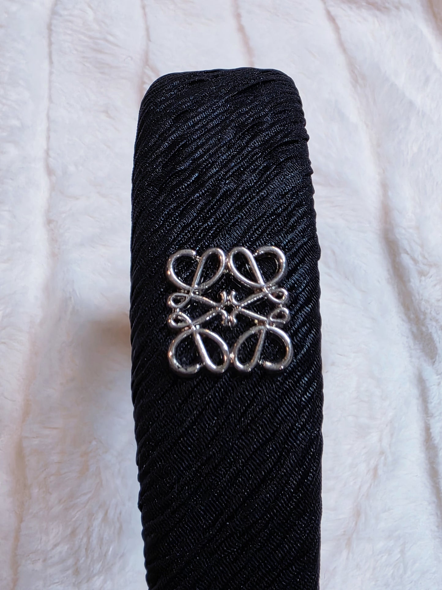 Chic Black Fashion Headband