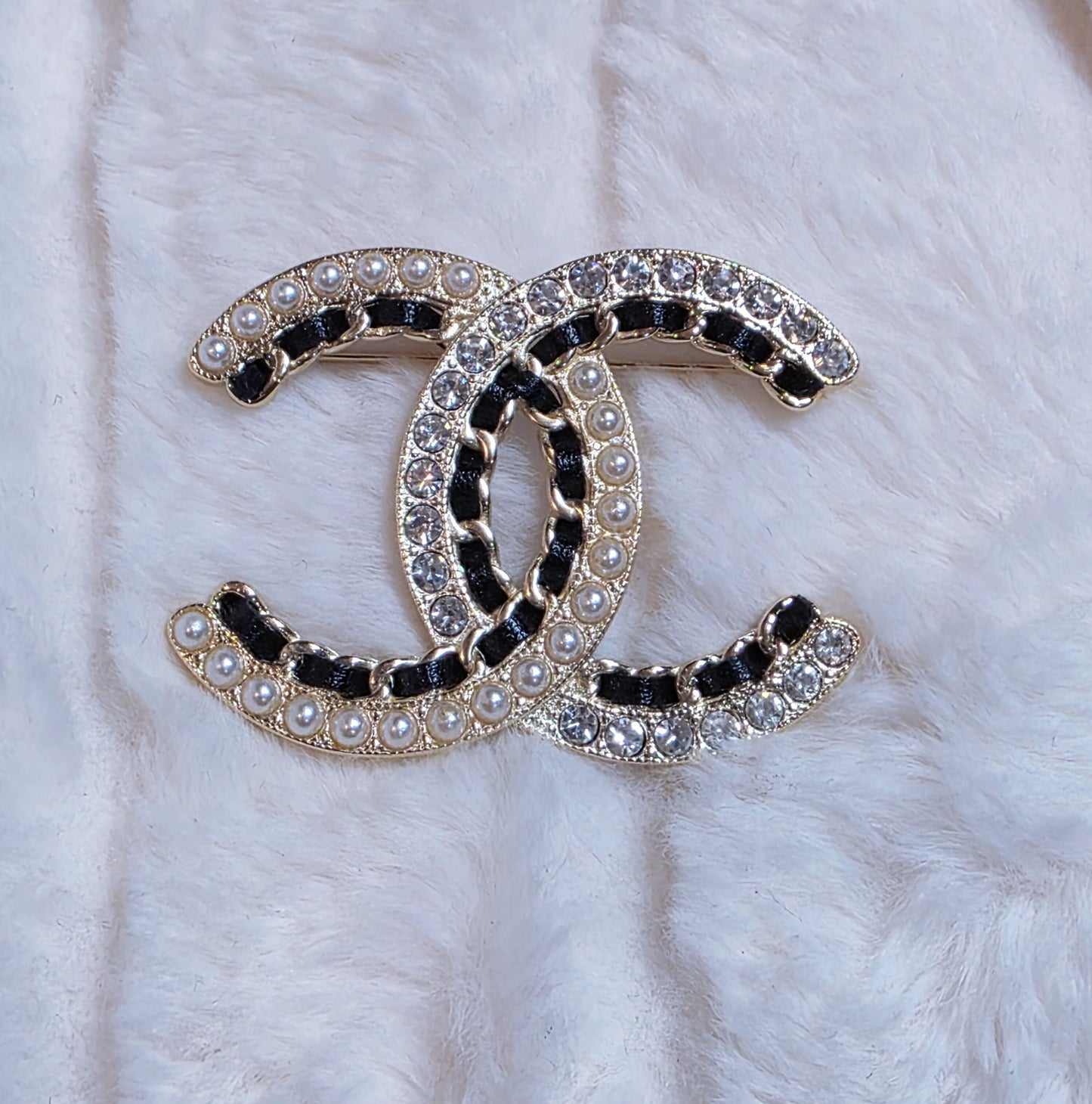 Pearl n Bling Fashion Brooch