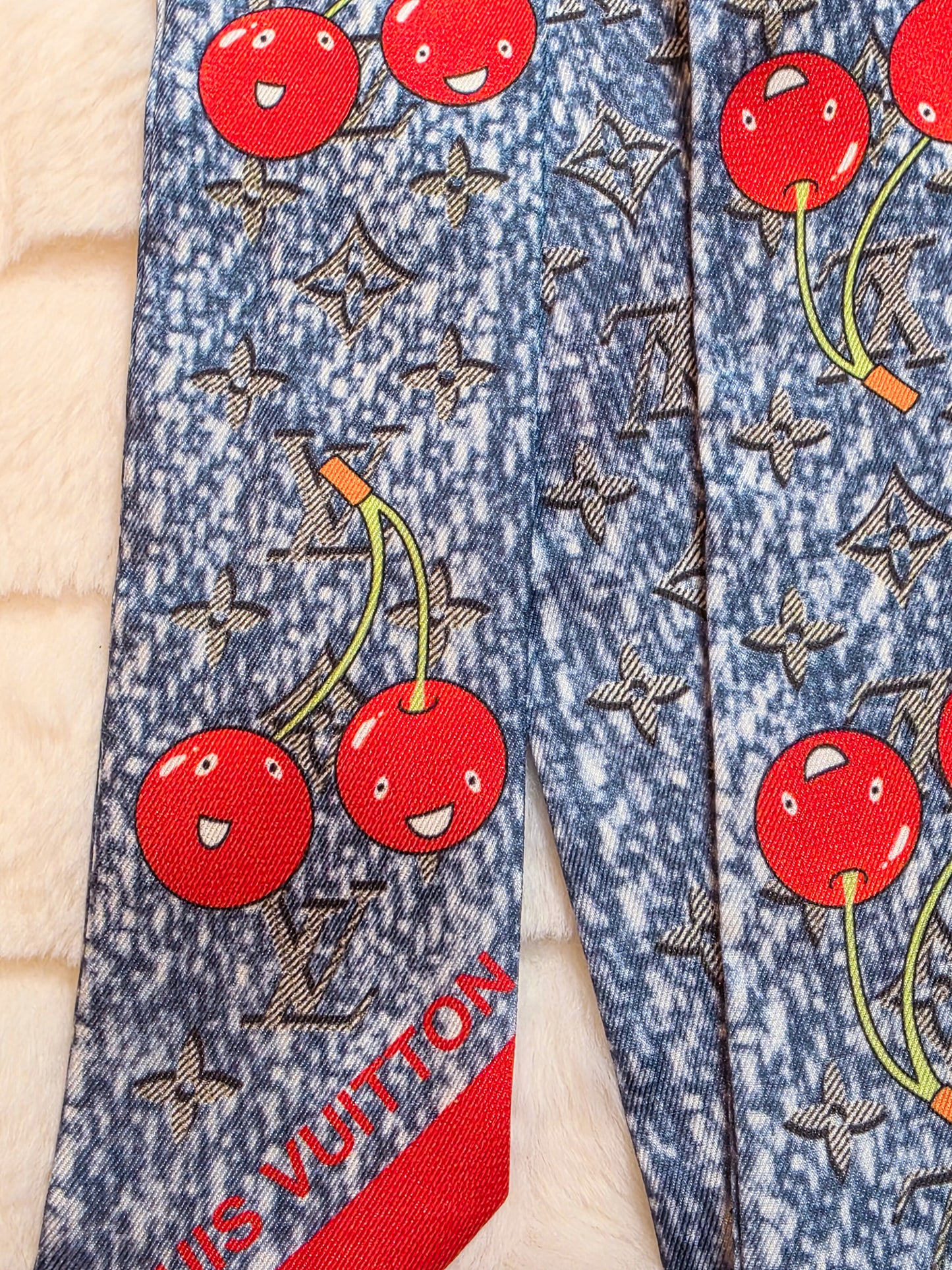 Sweet Cherry Fashion Twilly