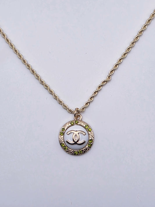 Classy n Seen Necklace